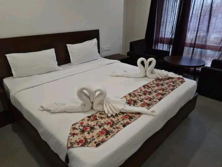 Hotel East International Tinsukia Εξωτερικό φωτογραφία